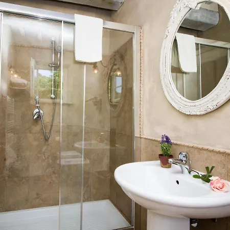Casolare Dei Colli Bed & Breakfast Fibbialla